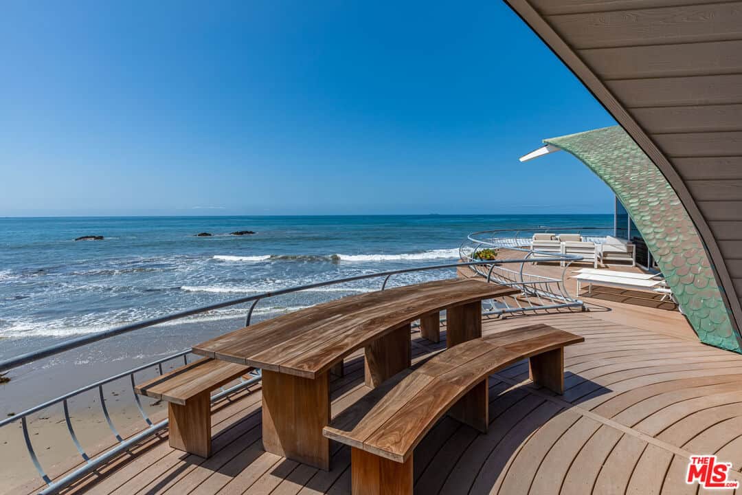 33602 Pacific Coast Highway Malibu CA 90265