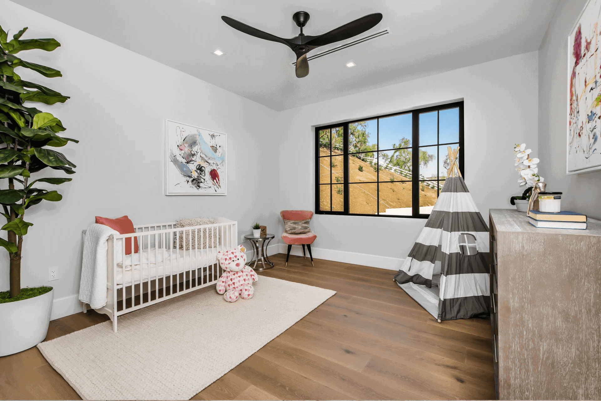 24961 Kit Carson Road Hidden Hills CA 91302