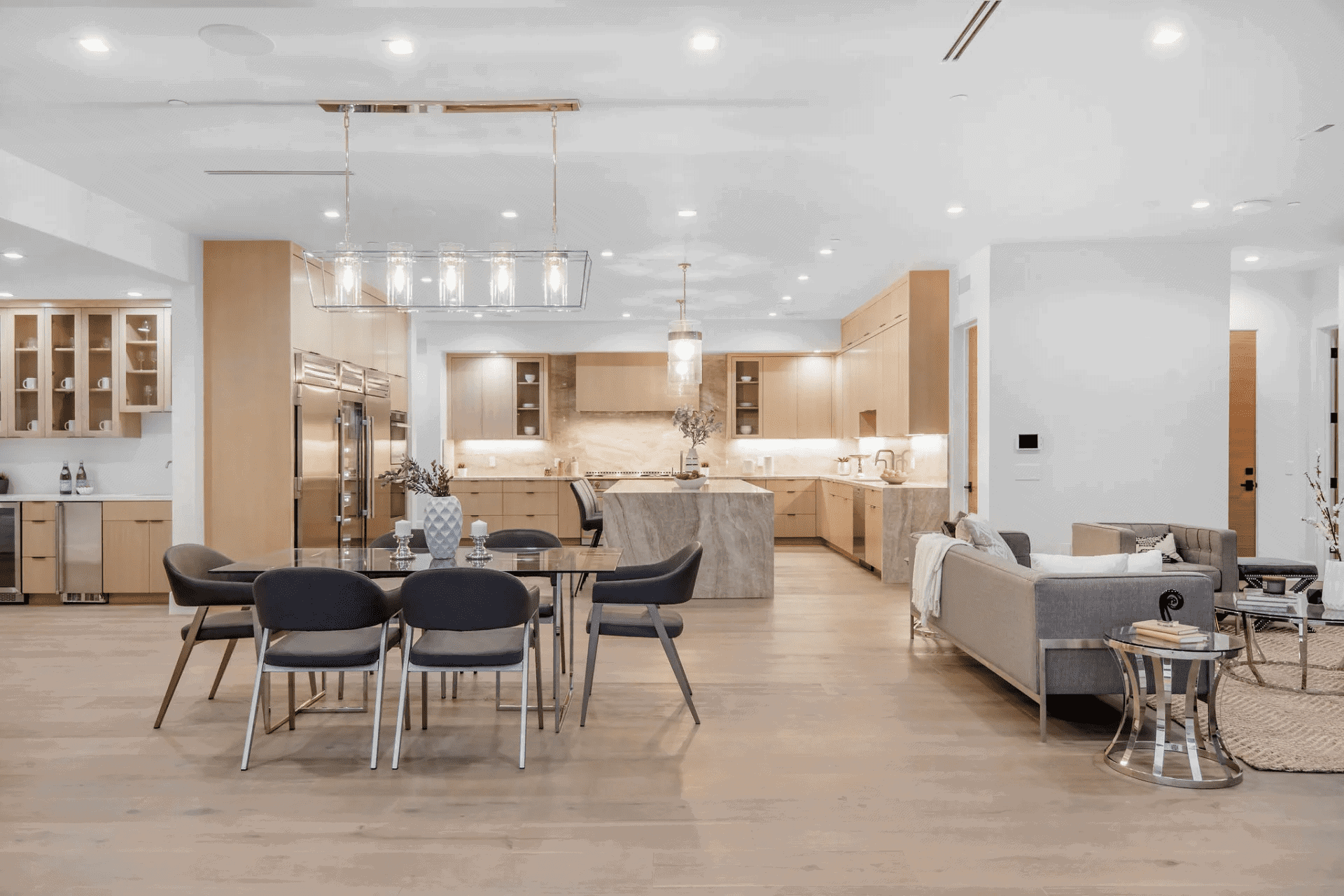 24961 Kit Carson Road Hidden Hills CA 91302