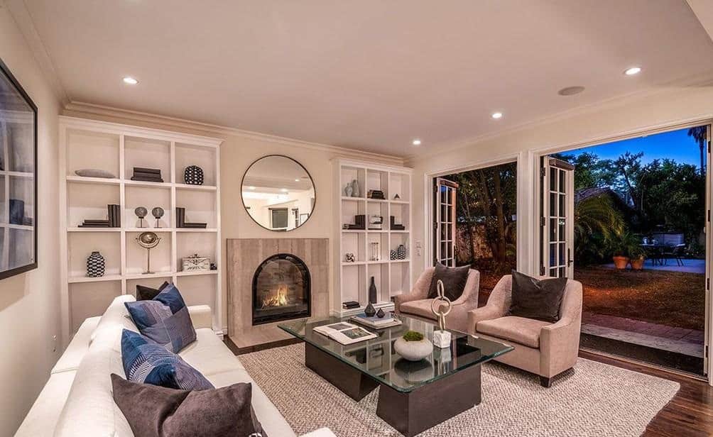 10415 Sarah Street Toluca Lake CA 91602