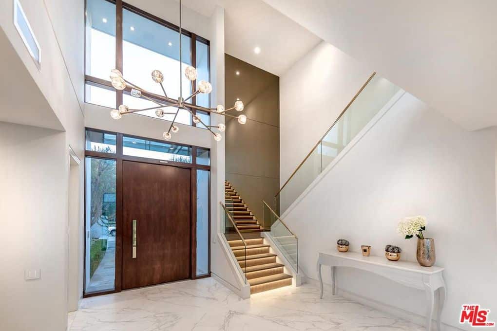 3381 Stone Ridge Lane Los Angeles CA