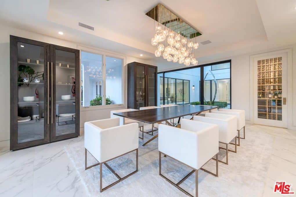 3381 Stone Ridge Lane Los Angeles CA
