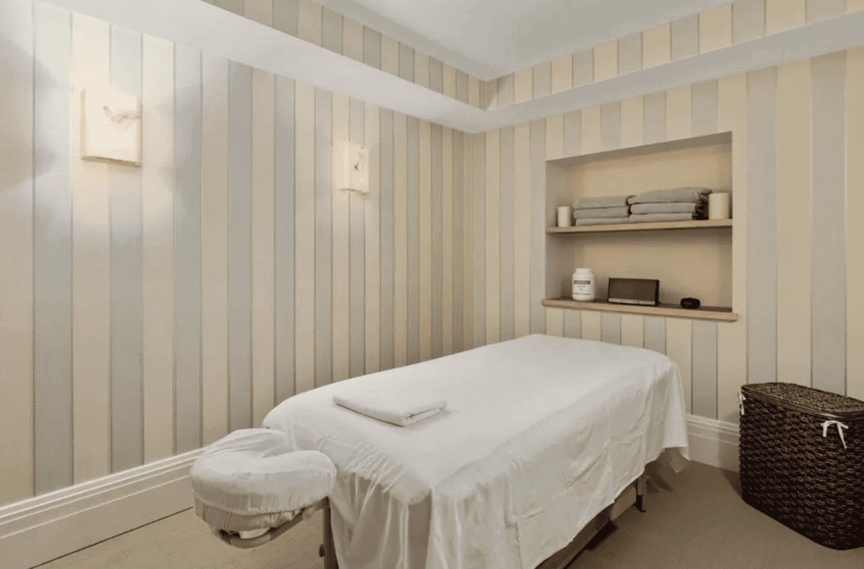 835 Sea View Avenue Barnstable MA 02655