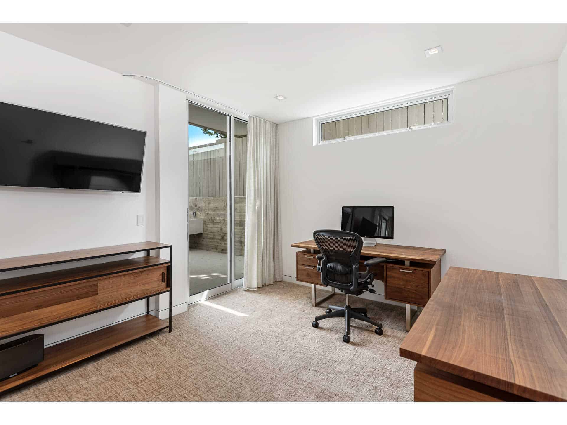 3642 Beverly Ridge Drive Sherman Oaks CA 91423