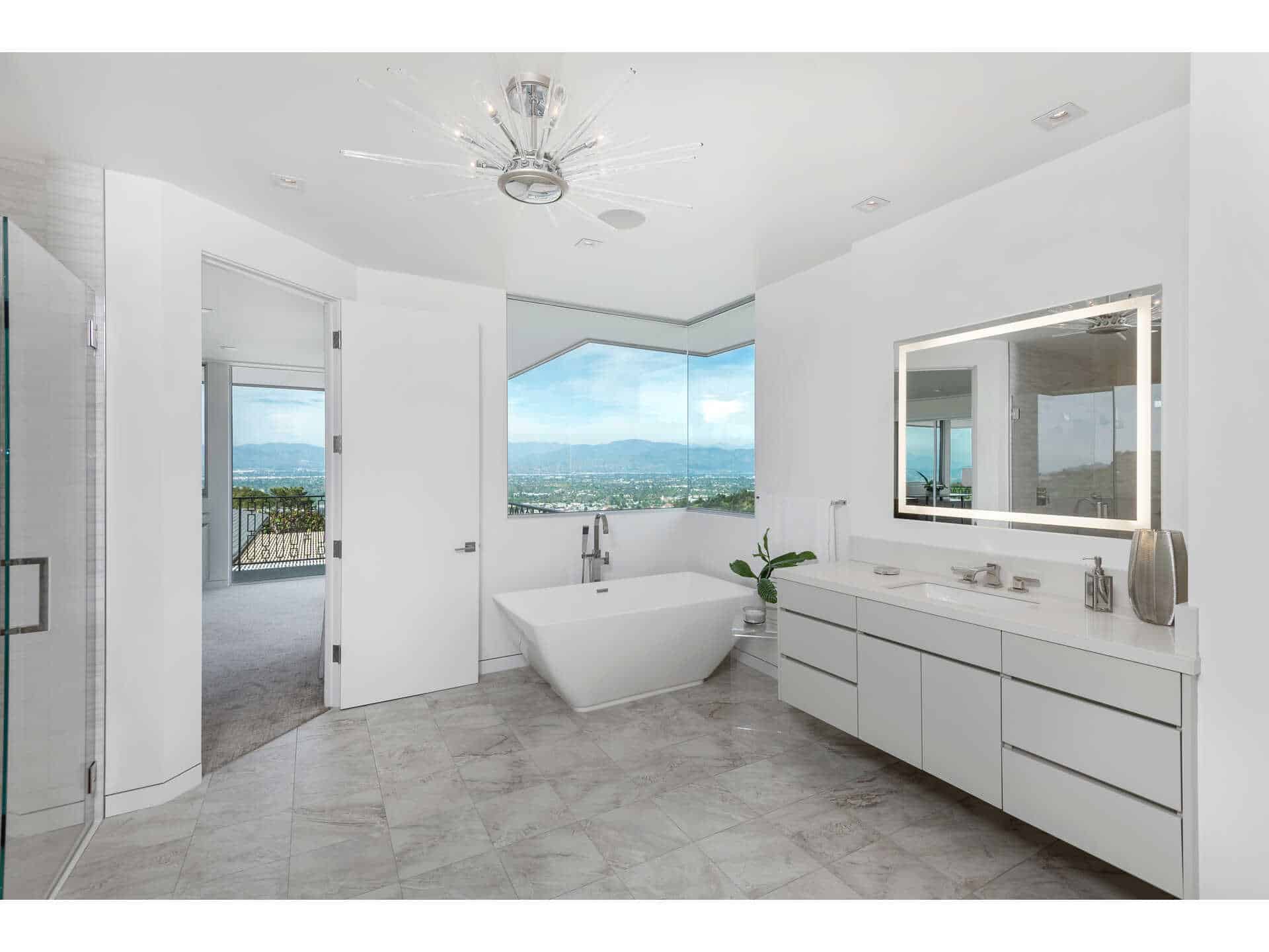 3642 Beverly Ridge Drive Sherman Oaks CA 91423