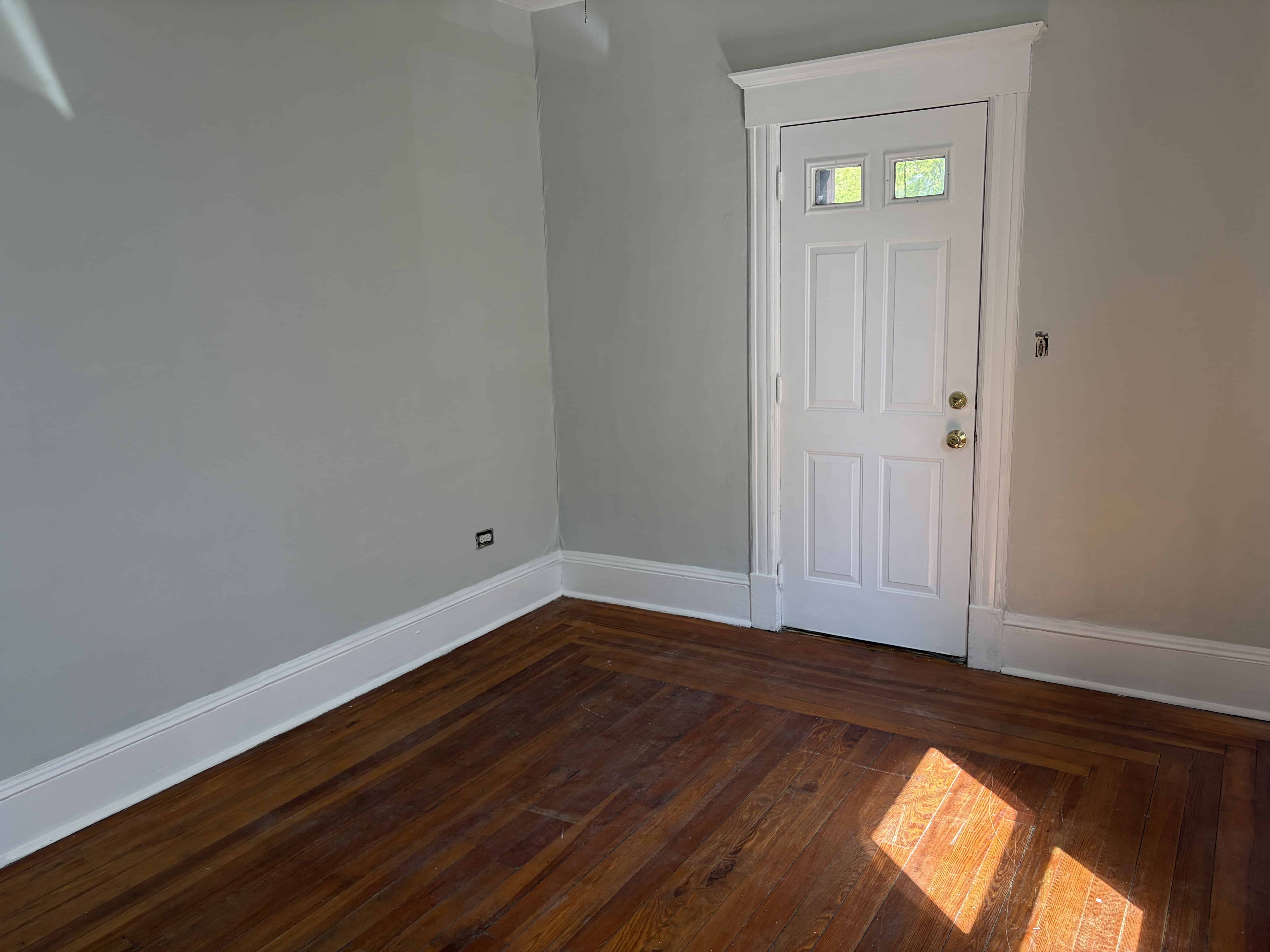 Holyoke MA 01040