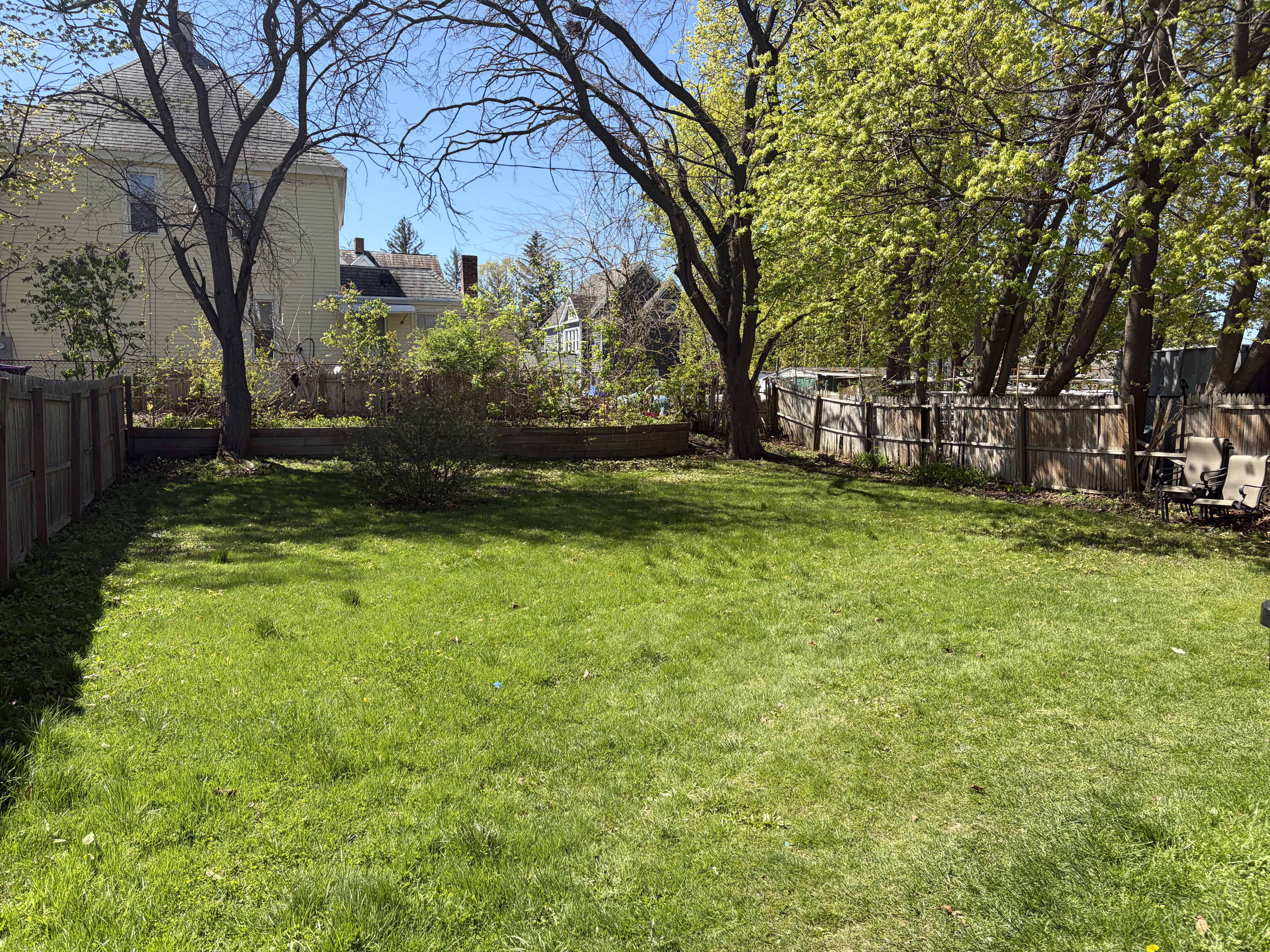 Holyoke MA 01040