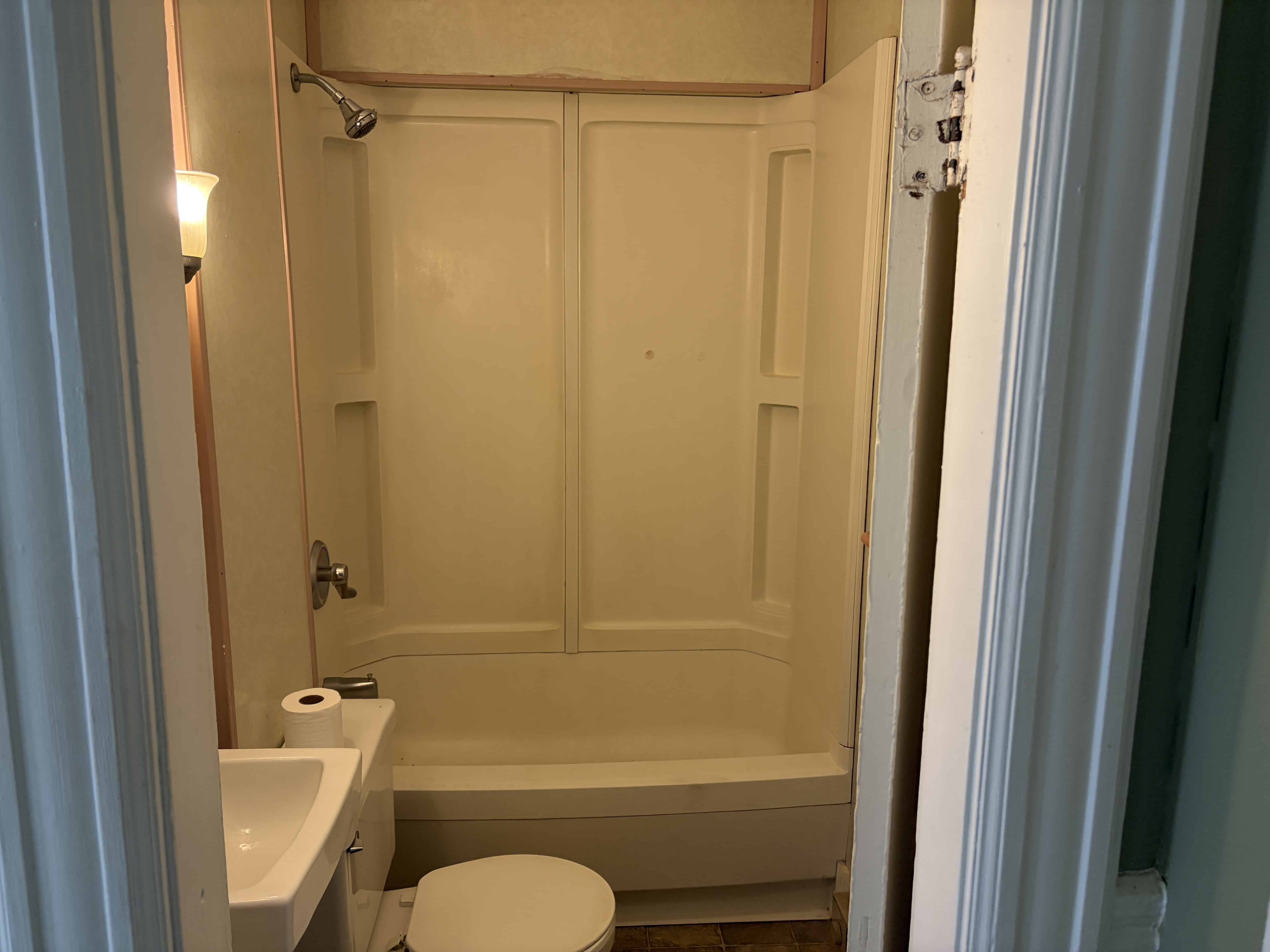 Holyoke MA 01040