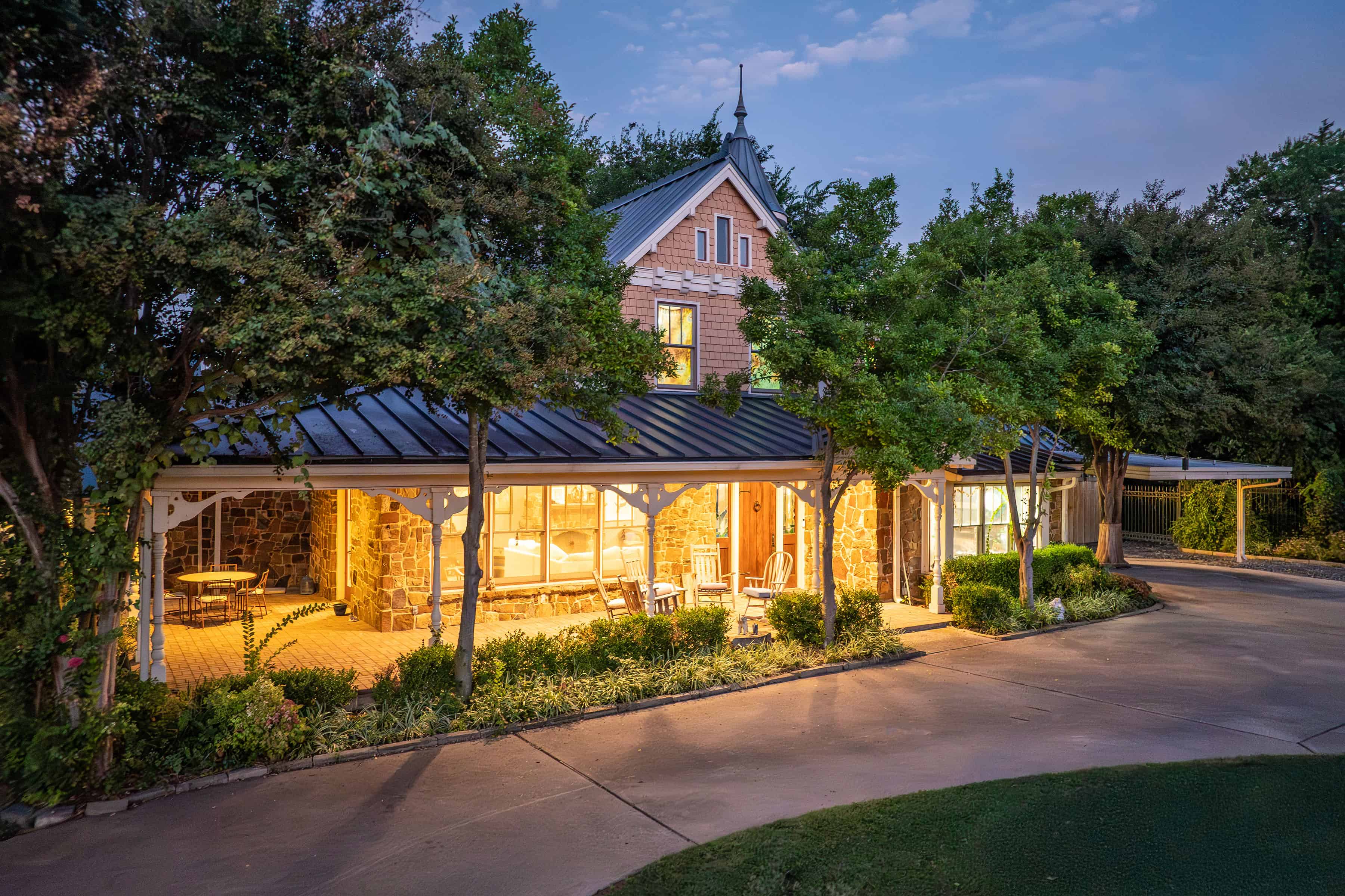4415 W. Lawther Drive Dallas TX 75214