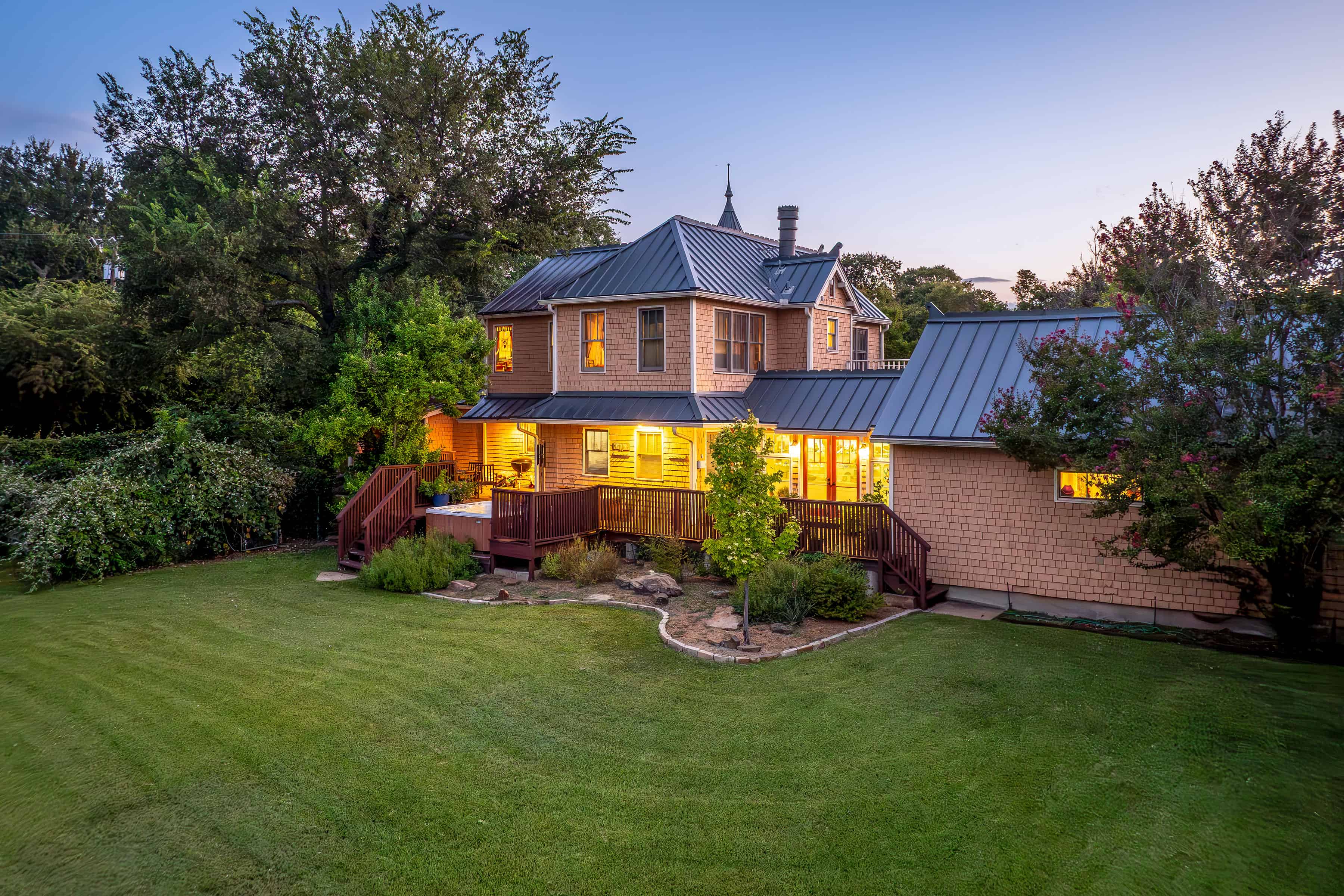 4415 W. Lawther Drive Dallas TX 75214