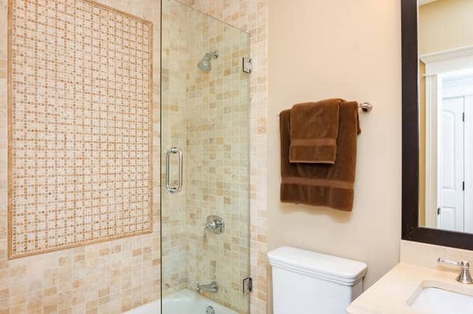 2521 N Southport Avenue Chicago IL 60614