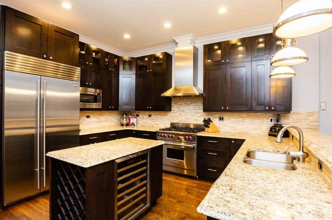 2521 N Southport Avenue Chicago IL 60614