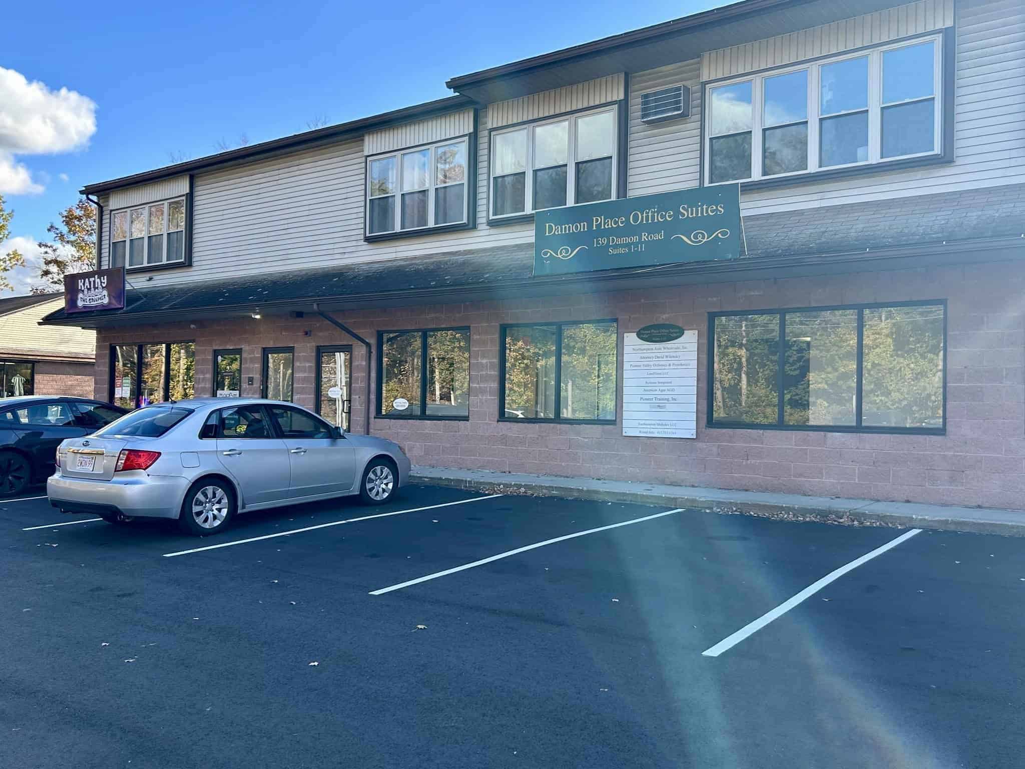 139 Damon Road Northampton MA 01060