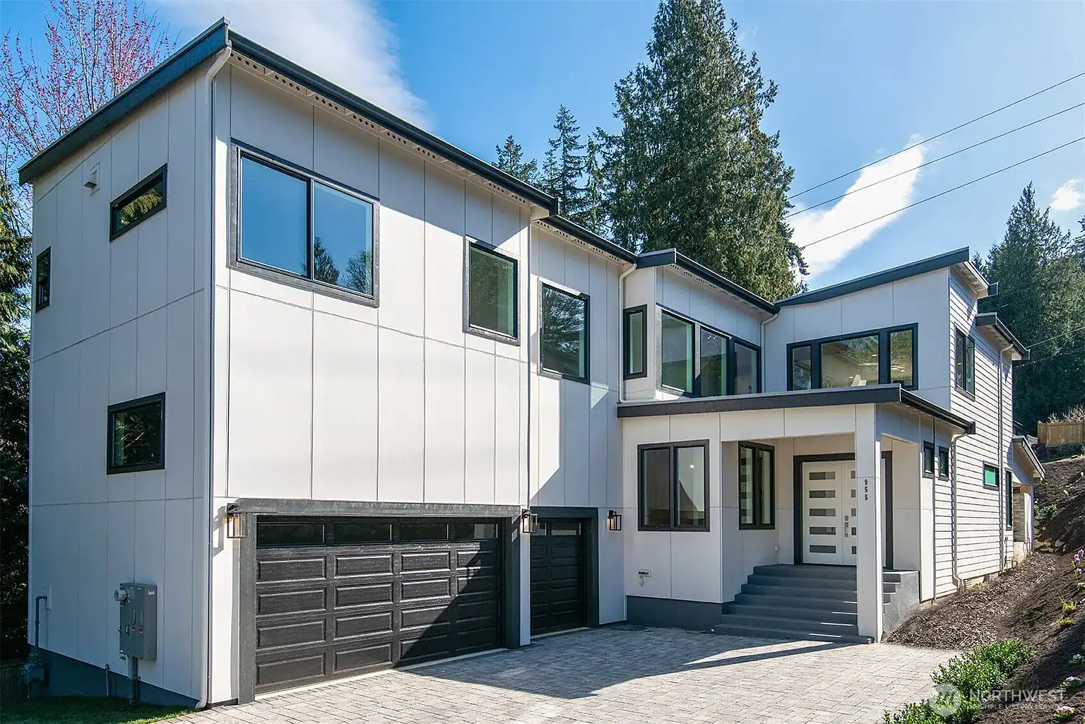955 103rd Avenue SE Bellevue WA 98004