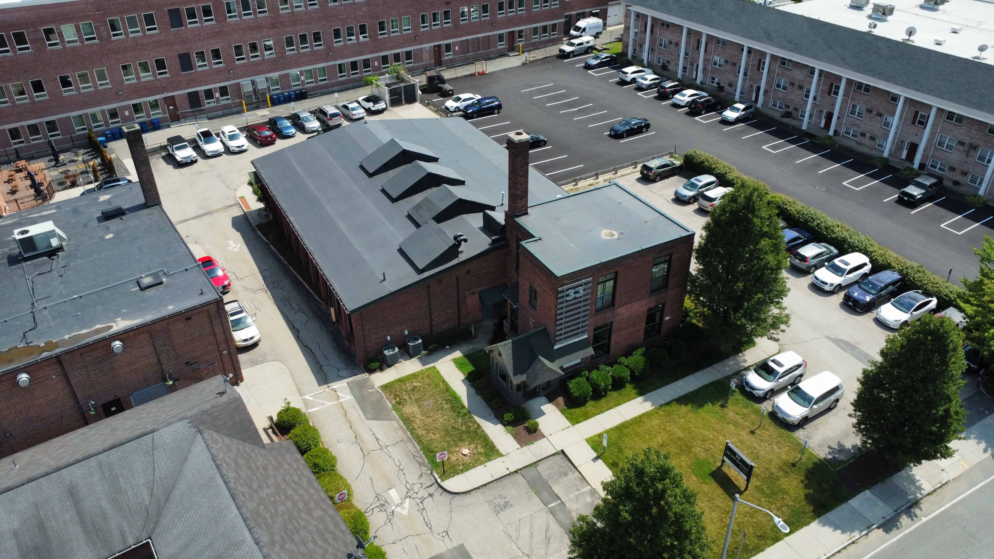 33 Westfield Street West Springfield MA 01089