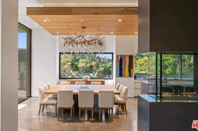 2341 Gloaming Way Beverly Hills CA 90210