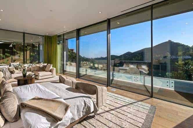 2341 Gloaming Way Beverly Hills CA 90210