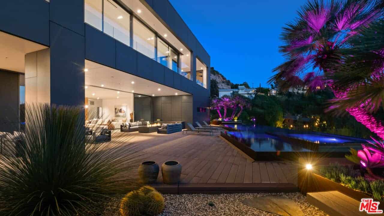 2341 Gloaming Way Beverly Hills CA 90210