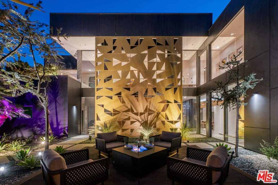 2341 Gloaming Way Beverly Hills CA 90210