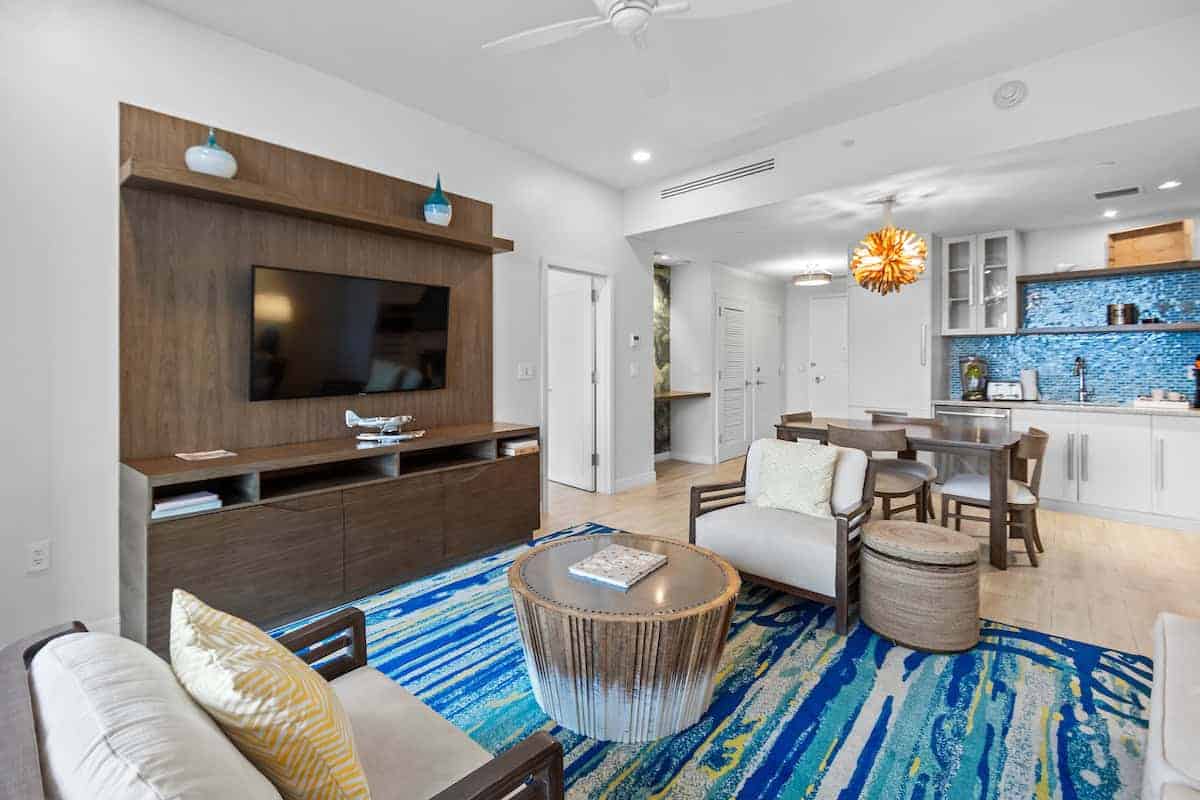 One Particular Harbour At The Pointe New Providence Paradise Island BS