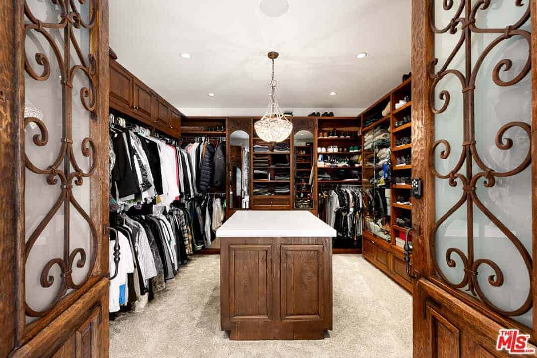 330 Kempton Road Glendale CA 91202