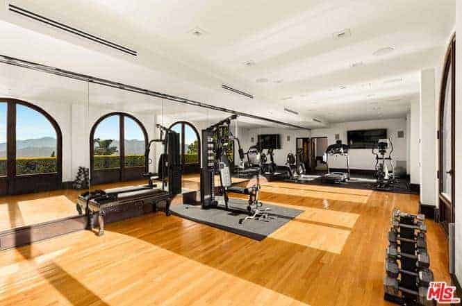 330 Kempton Road Glendale CA 91202