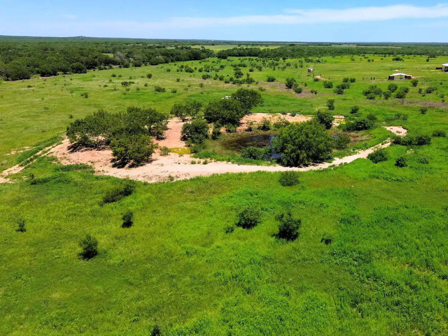 6061 Sand Hollow Road Pearsall TX 78061