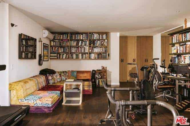 6709 Zumirez Drive Malibu CA 90265