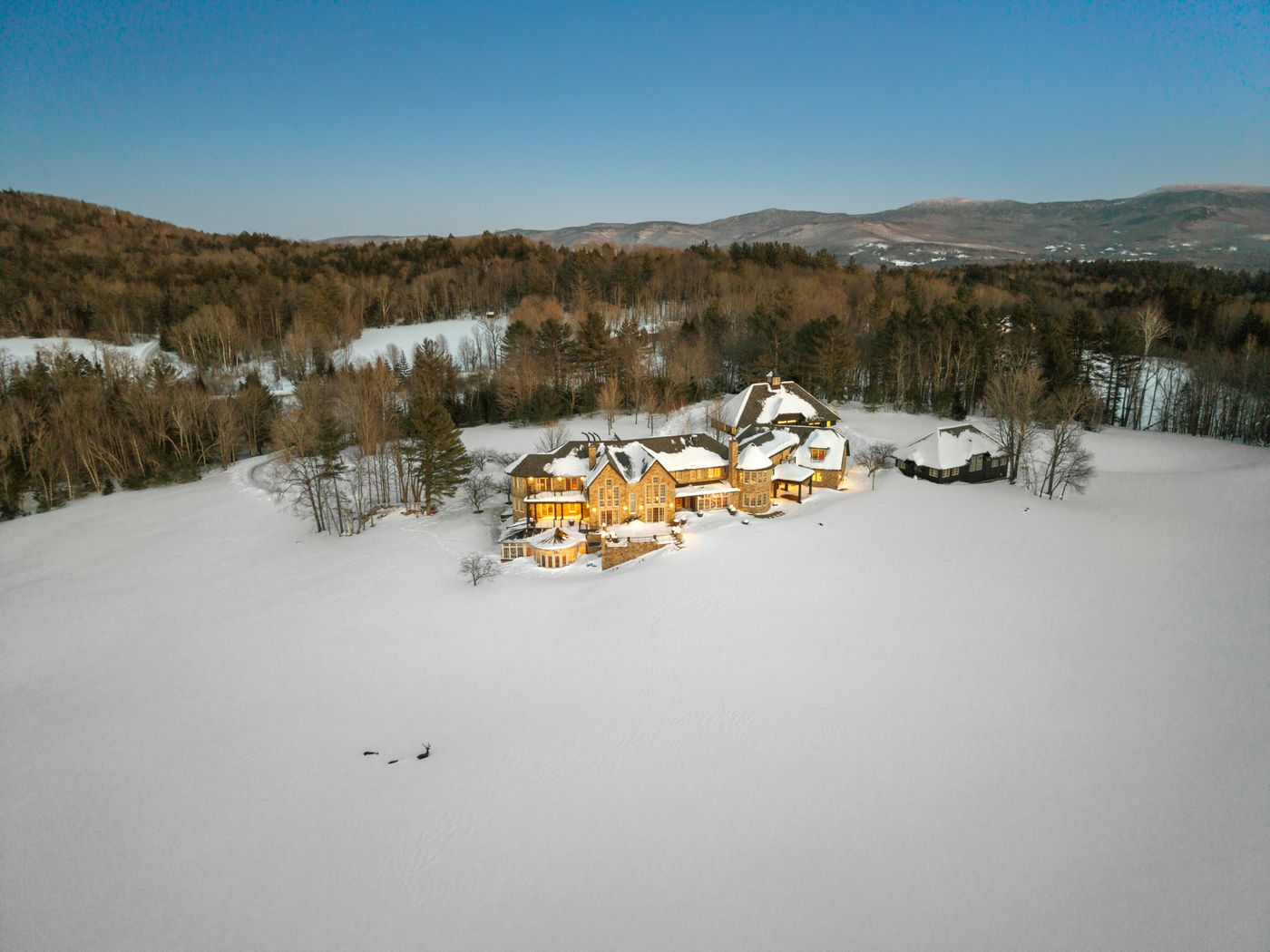 2575 Weeks Hill Road Stowe VT 05672