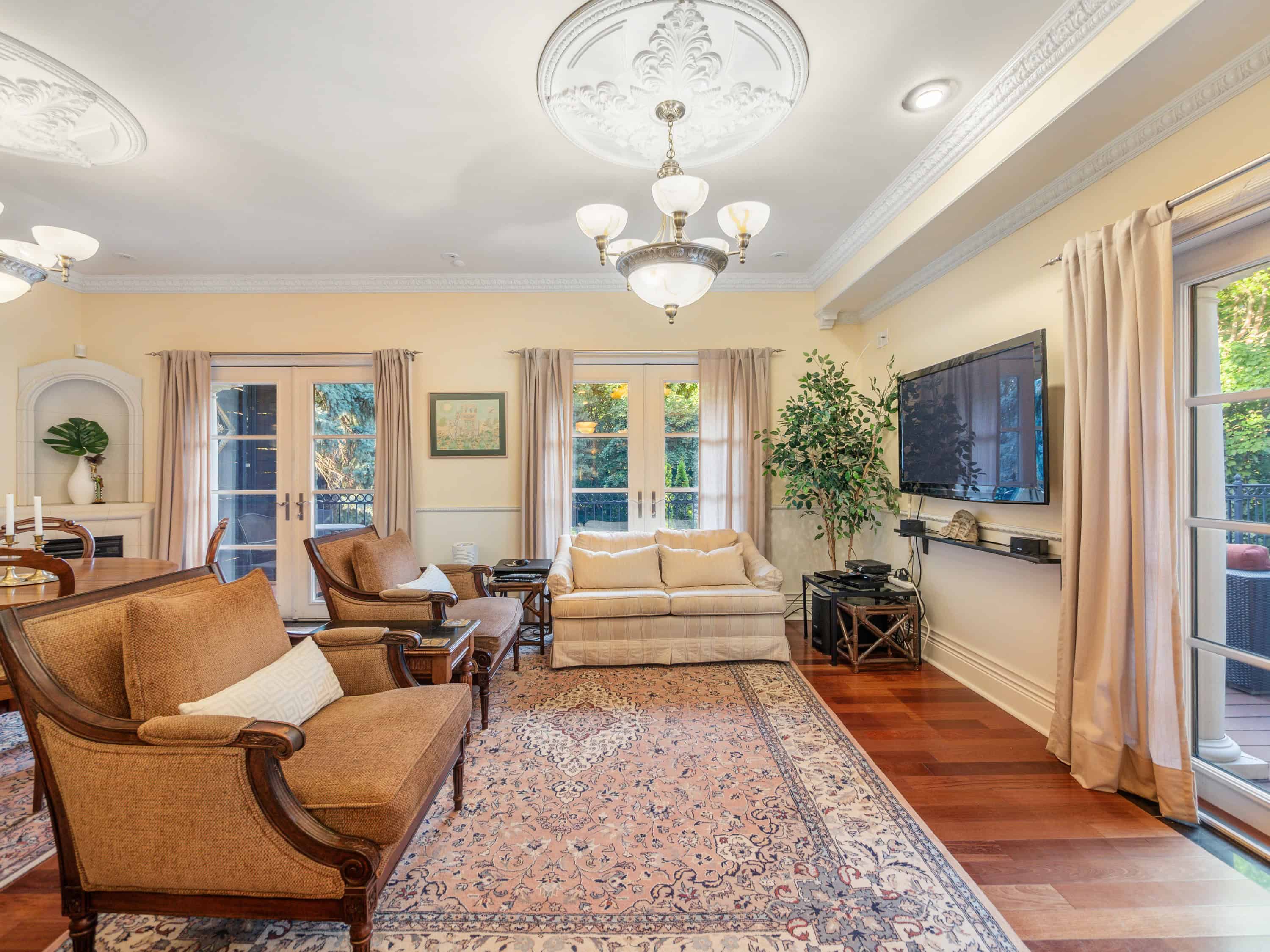 55 Pine Ridge Drive Toronto ON