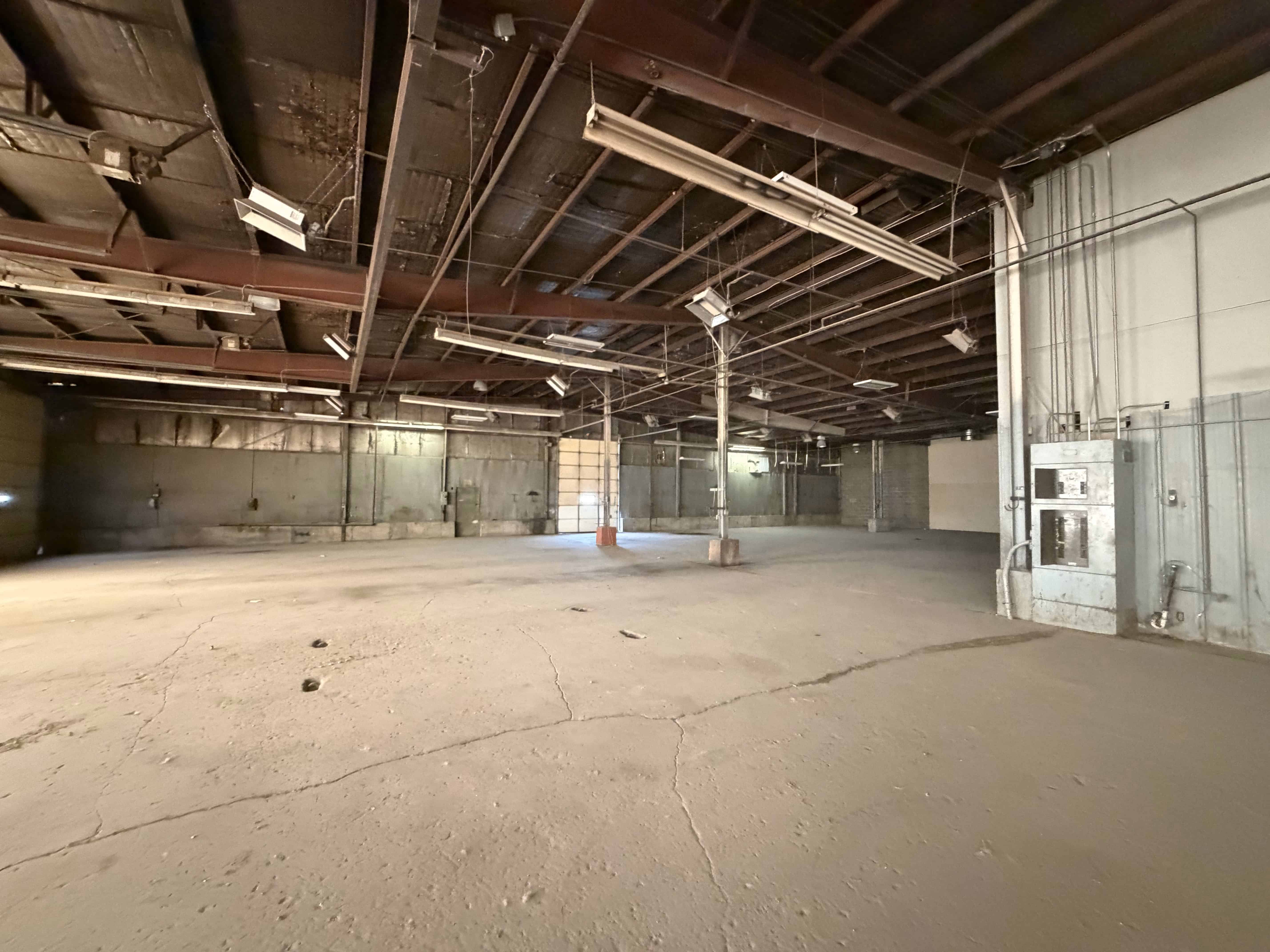 200 W 61st St N Park City KS 67204