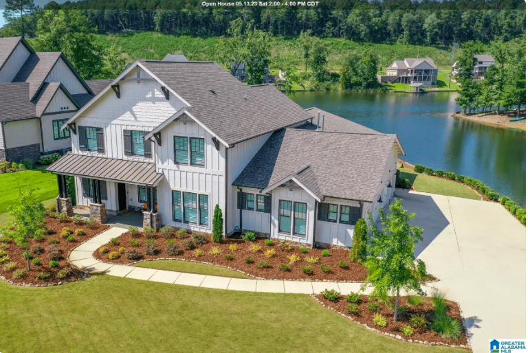 2357 Blackridge Drive Hoover AL 35244