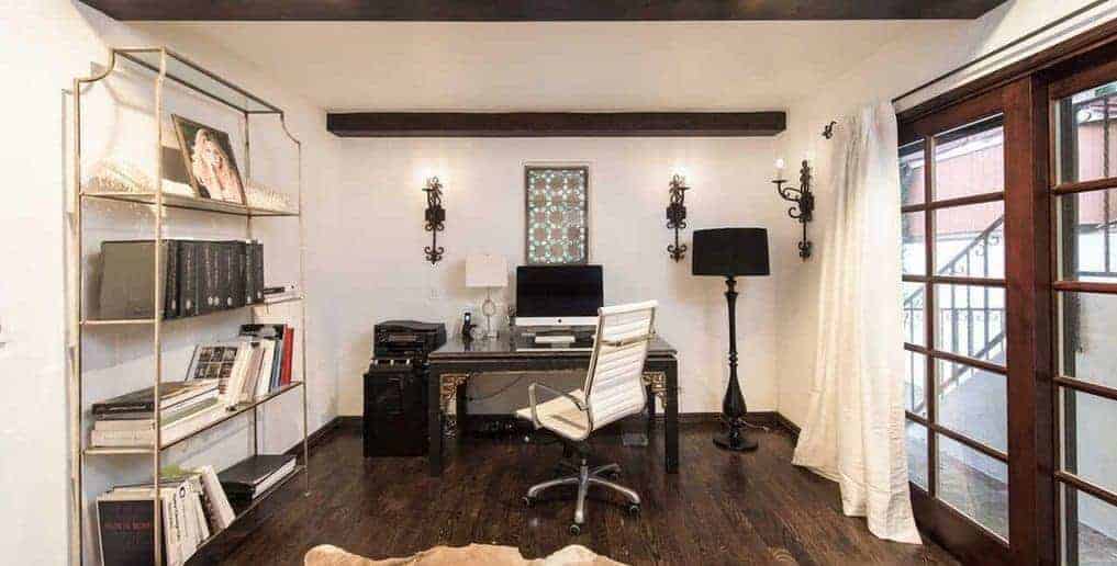 2862 Nichols Canyon Road Los Angeles CA 90046