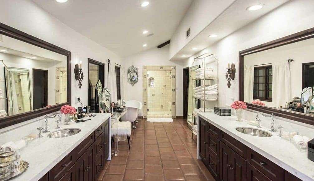 2862 Nichols Canyon Road Los Angeles CA 90046