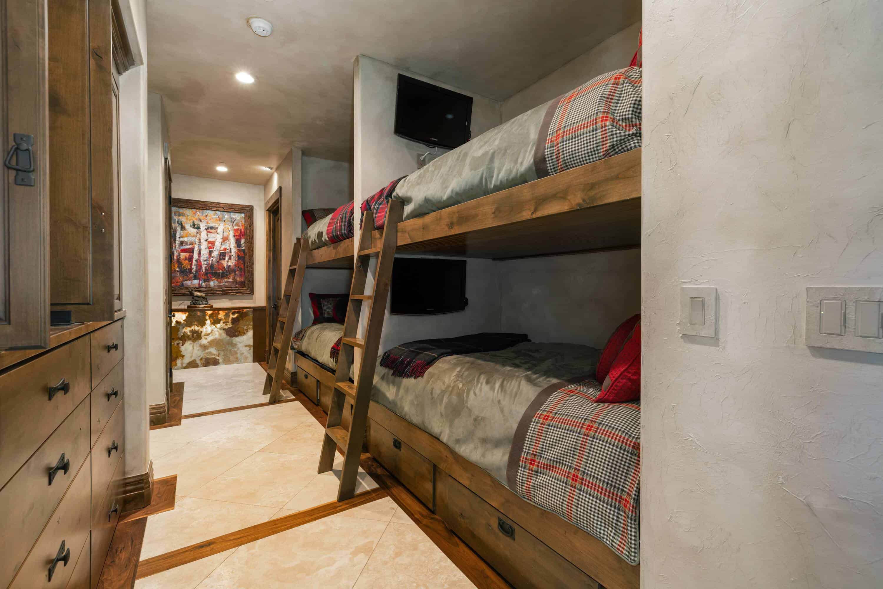 330 High Park Court Silverthorne CO 80498