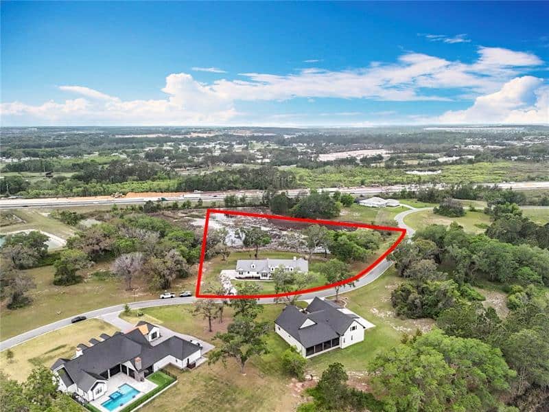 464 Long & Winding Road Groveland FL 34736