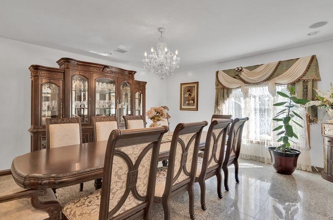 40 Oak Stoneham MA 02180