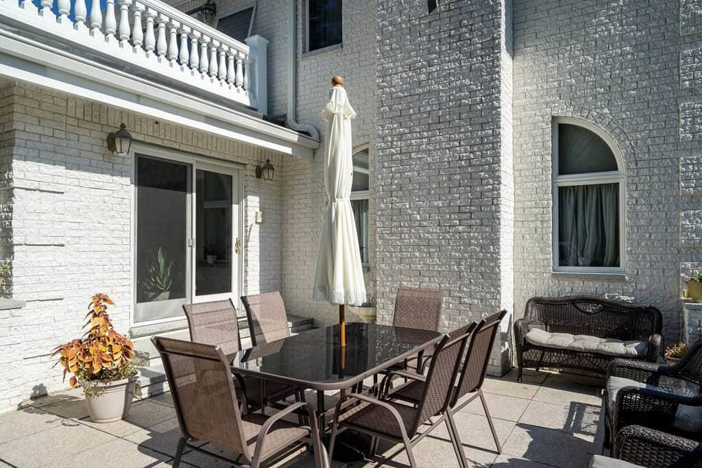 40 Oak Stoneham MA 02180