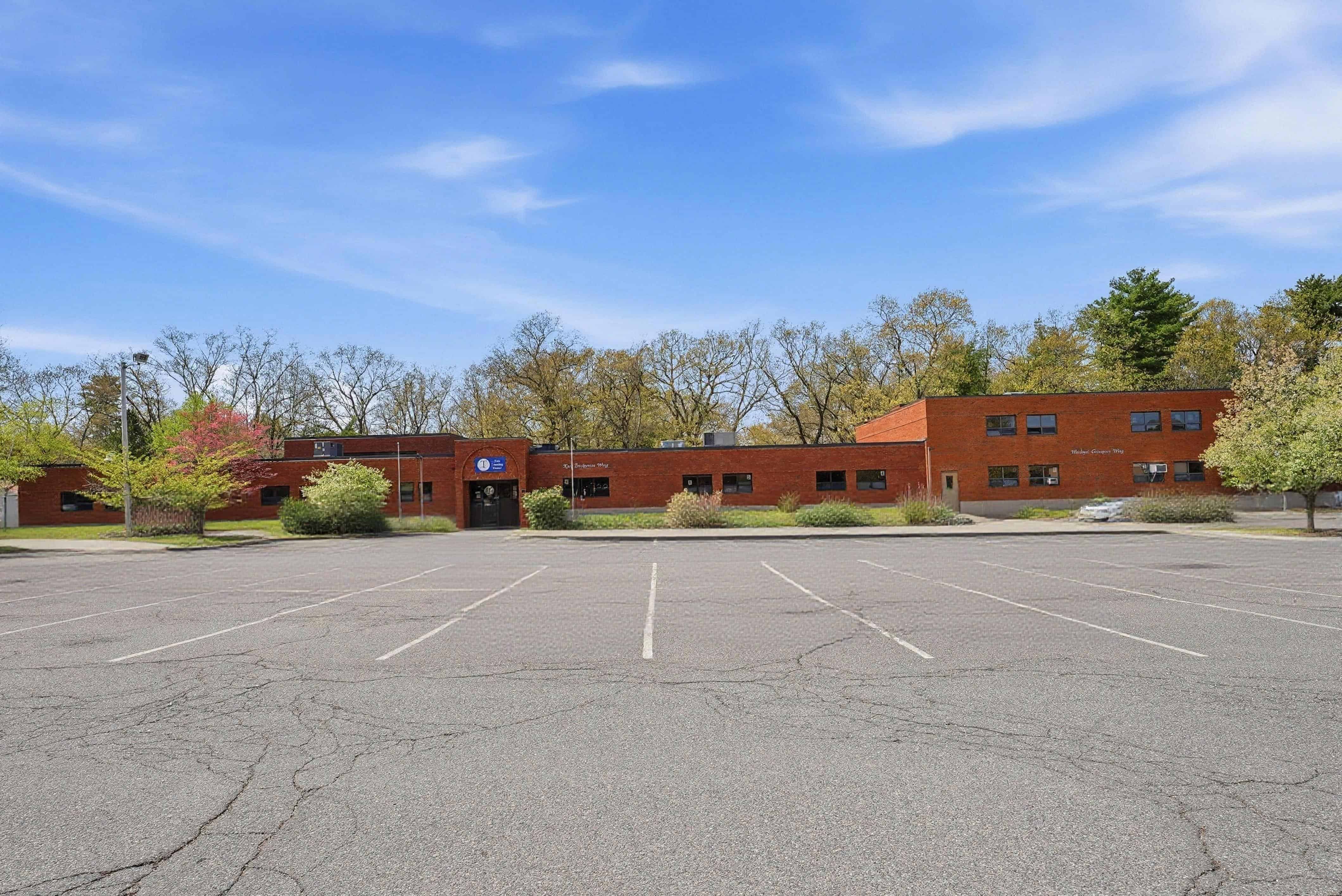 594 Converse Street Longmeadow MA 01106