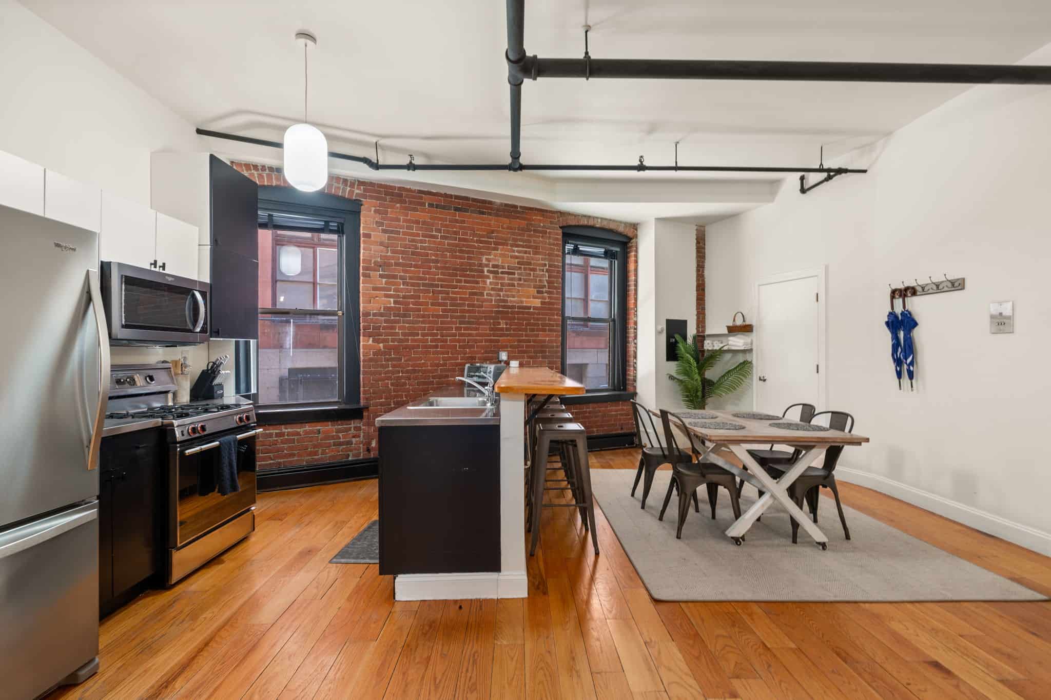 19 Stanhope Street Boston MA 02116