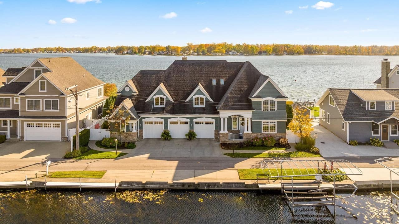 5973 E Island Avenue Syracuse IN 46567