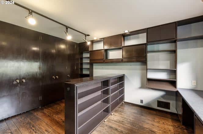 4414 SW Semler Way Portland OR 97221