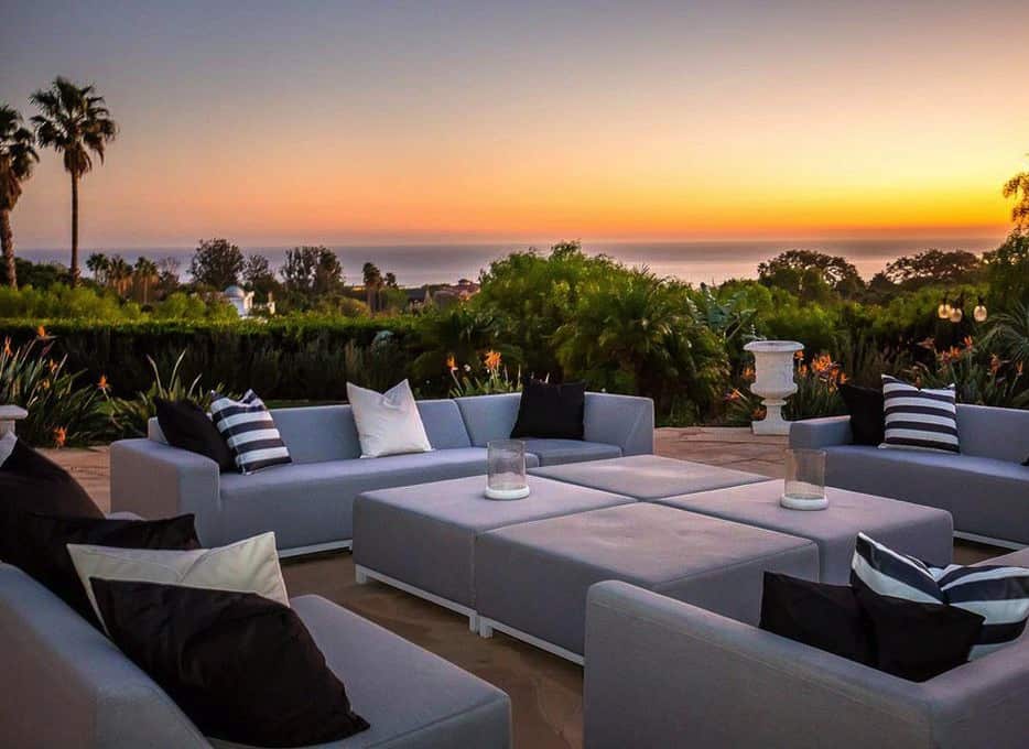 27551 Pacific Coast Highway Malibu GA 90265