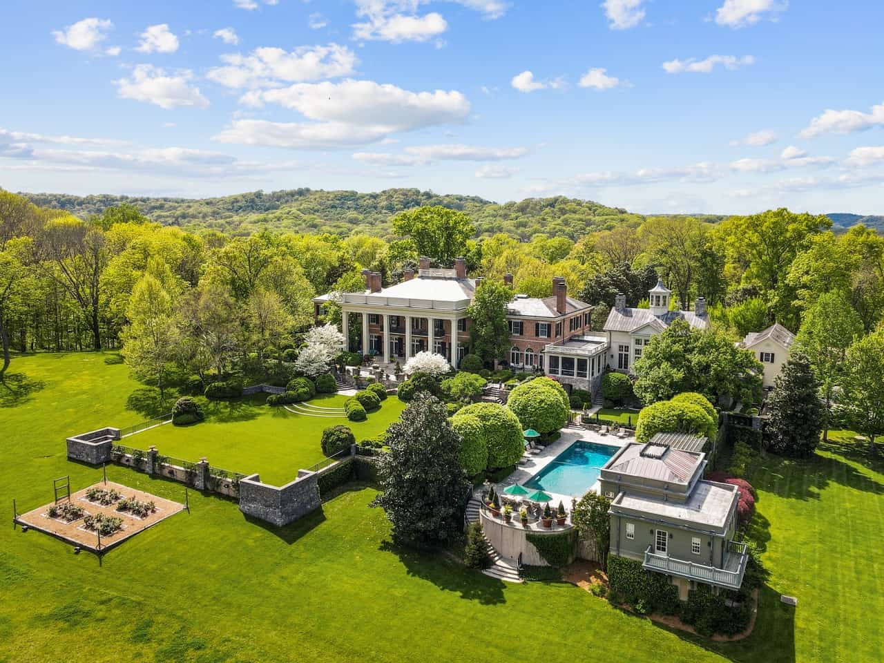 1304 Chickering Road Nashville TN 37215