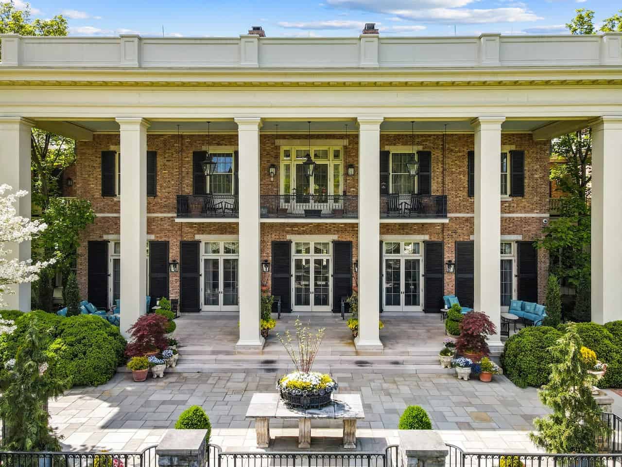 1304 Chickering Road Nashville TN 37215