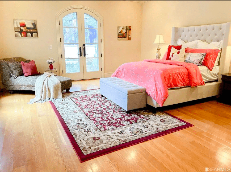 12661 Robleda Road Los Altos Hills CA 94022