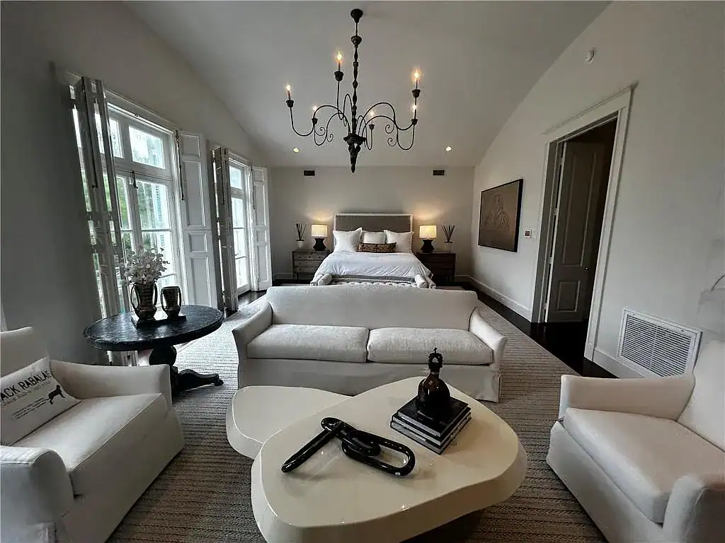 11 Lasalle Place New Orleans LA 70118