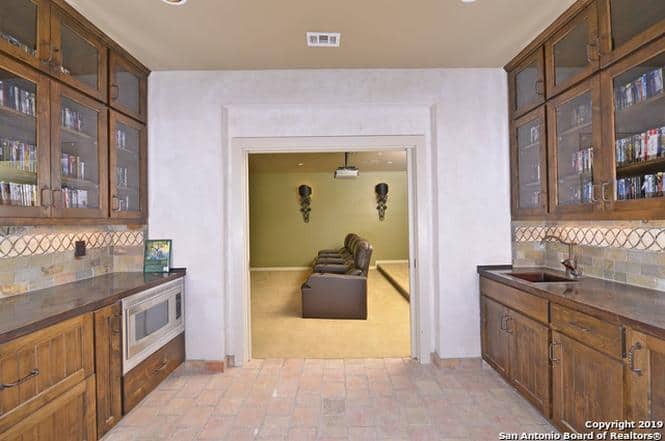 9226 Pony Express Street San Antonio TX 78255