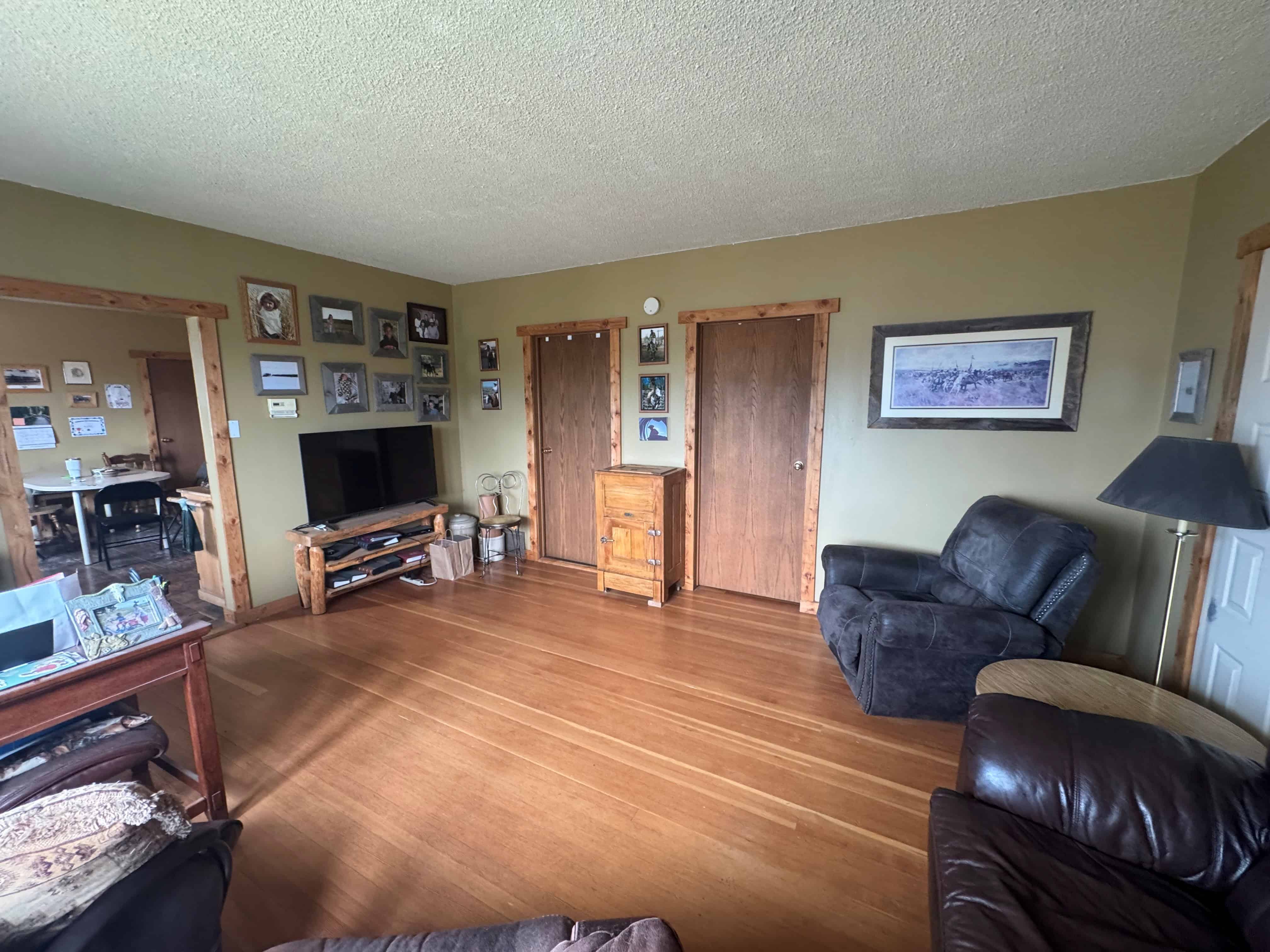 162 Hays Rd 30 N Hays AB T0K1B0