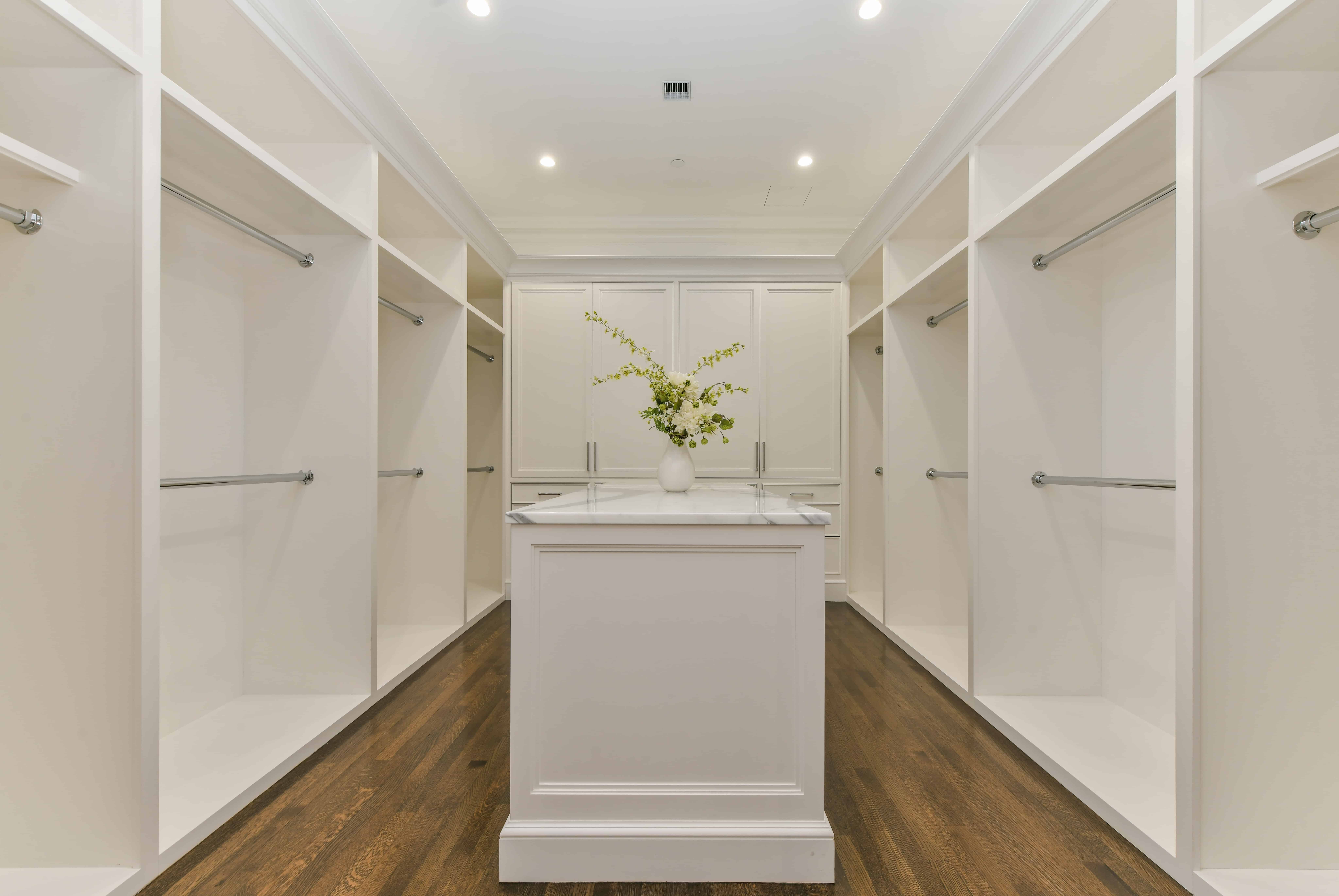 305 Commonwealth Avenue, Unit 2, Boston, MA 02115